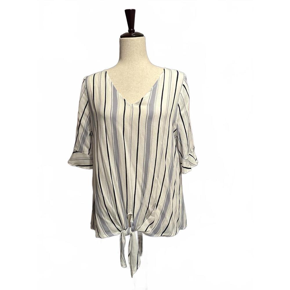 West Kei Women's Striped Tie-Front Blouse
